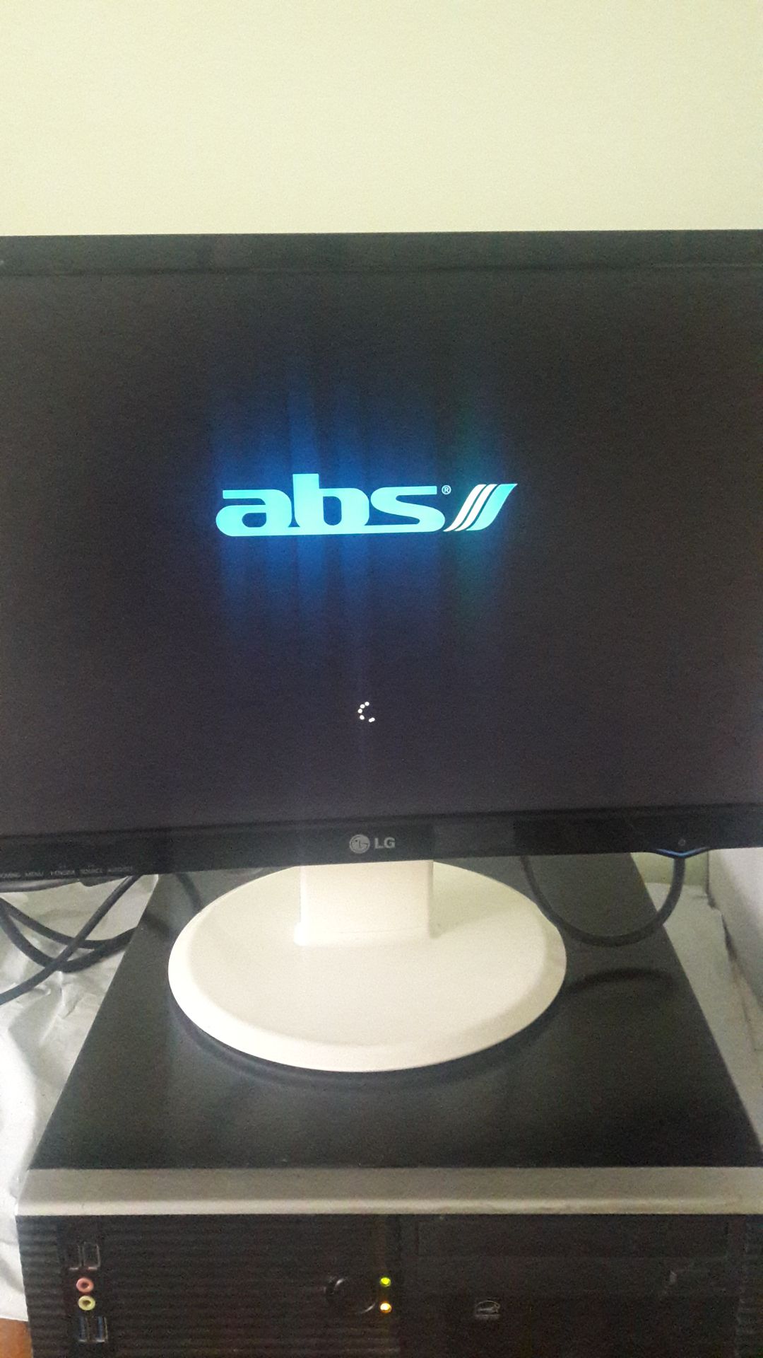 Компьютер Asus H81M-A/8Gb RAM/240Gb SSD/Intel HD4600 Graphics VGA/DVI/HDMI за 2999 грн - фото фото фото 0