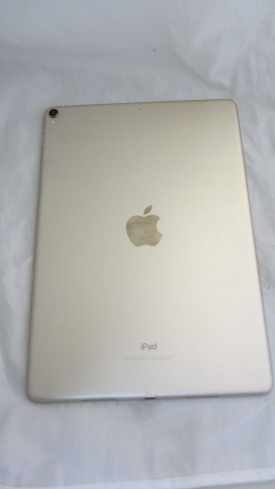 Apple iPad A1701 Gold - фото фото фото 3