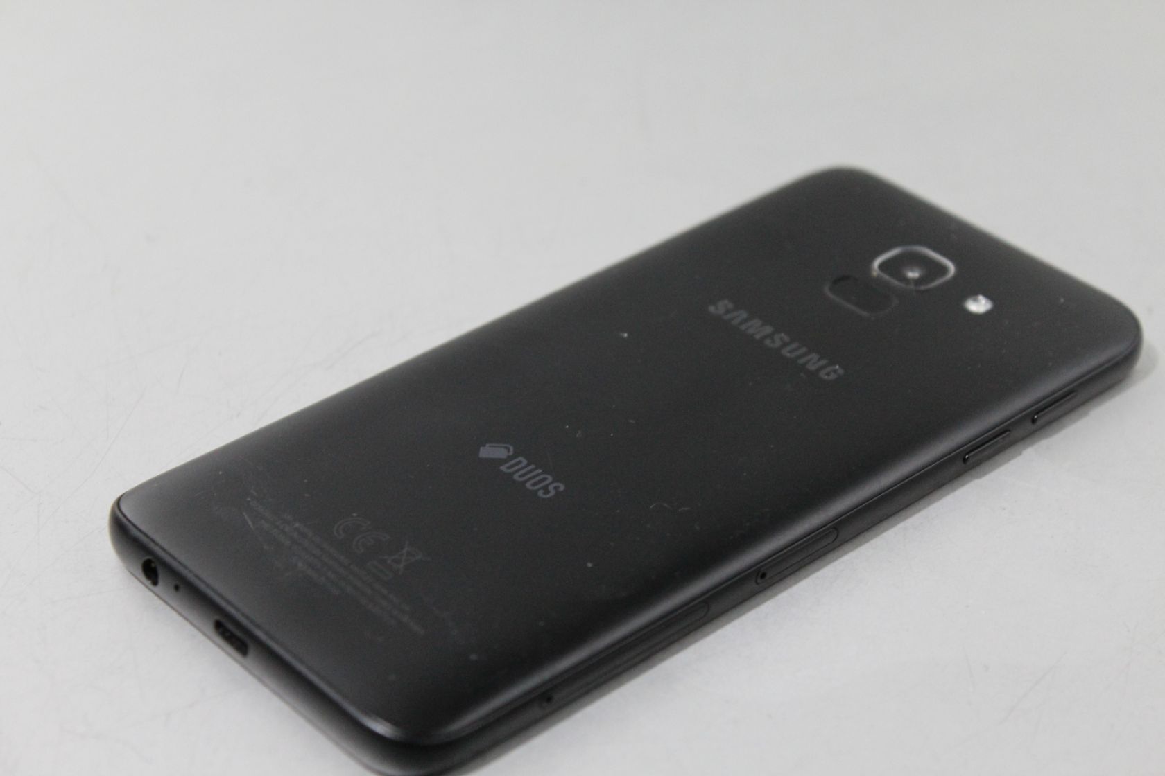 Смартфон №2829 Мобильный телефон Samsung SM-J600F Galaxy J6  2 / 32GB - фото фото фото 0