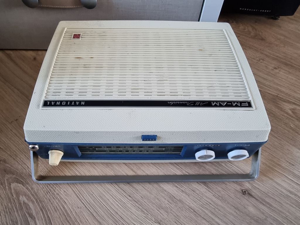 National All Transistor Radio-Phonograph SG-550A - фото фото фото 0