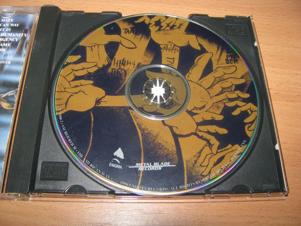 SACRED REICH - The American Way   (1990 Enigma 1st press,USA) - фото фото фото 2