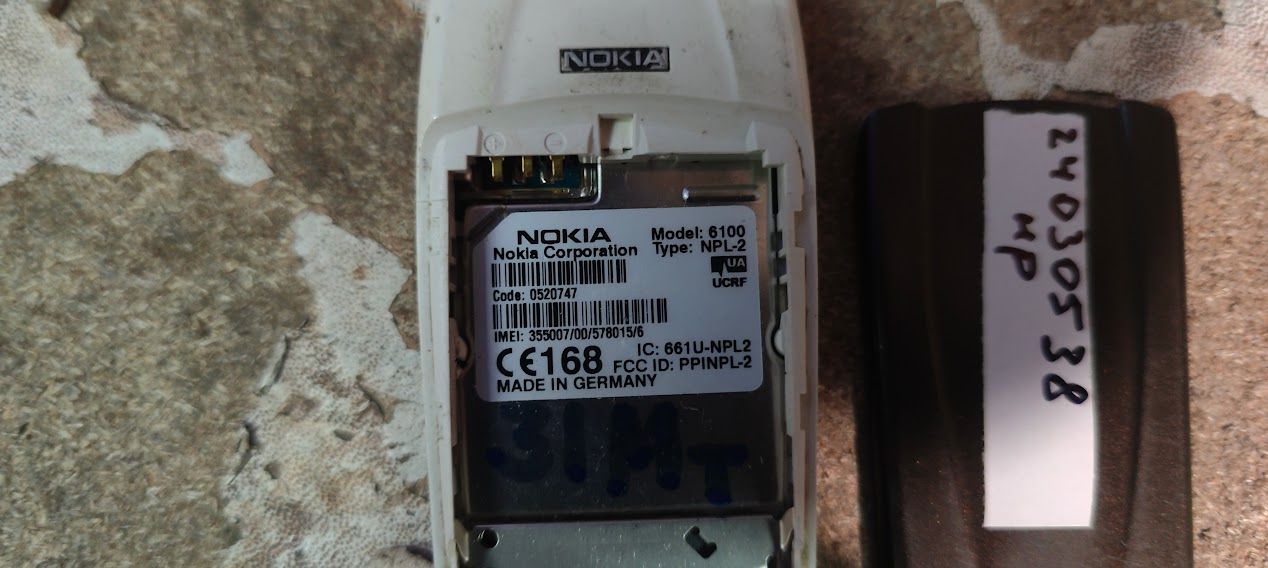 Мобильный телефон Nokia 6100 NPL-2 № 24030538/1 - фото фото фото 2