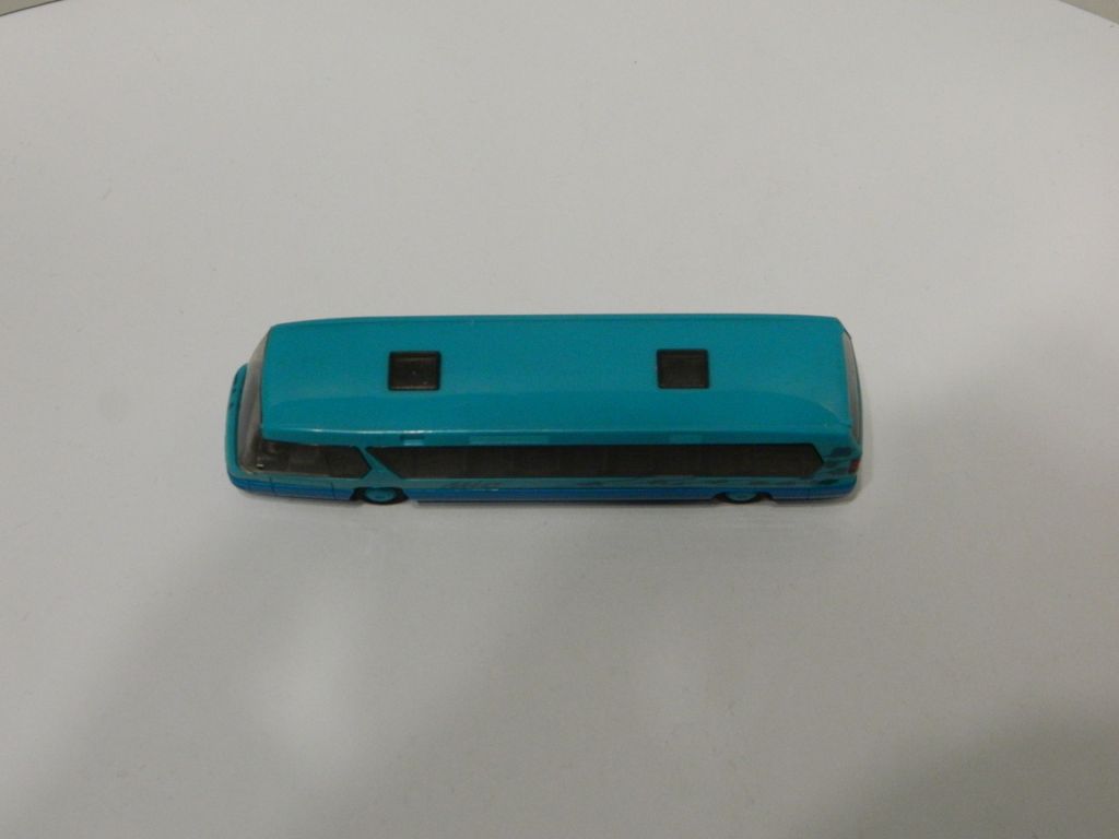 Автобус NEOPLAN Metroliner. RIETZE 1:87 H0  (31725). - фото фото фото 4