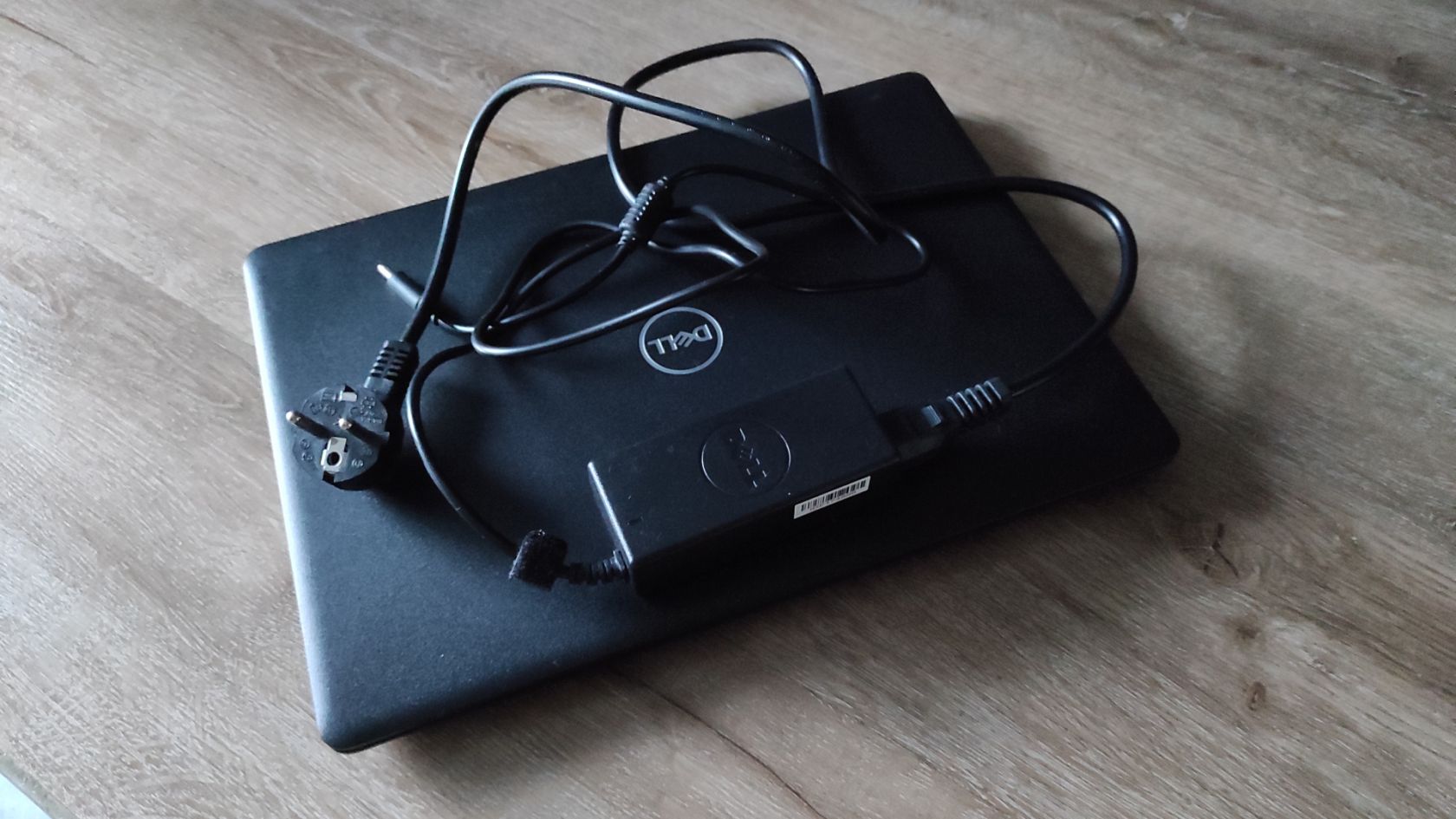 DELL Latitude 3490 / Intel CORE i5 / Windows 10 Pro - фото фото фото 6