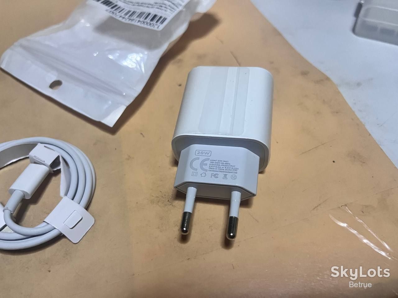 Зарядний пристрій PD 20W + кабель USB-C to Lightning для iPhone Швидка зарядка    (19997) - фото фото фото 2