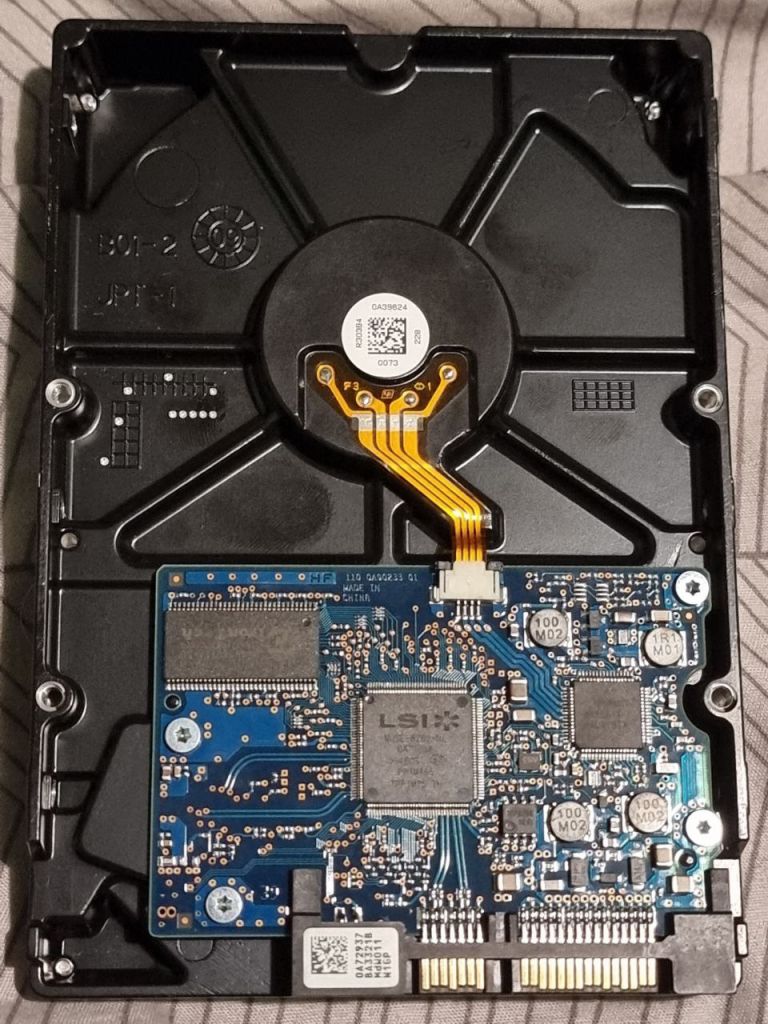77% hdd 3.5 320 гб hitachi 5700 52.7/54.8 hcs5c1032cla382 жесткий диск хитачи cinemastar - фото фото фото 1