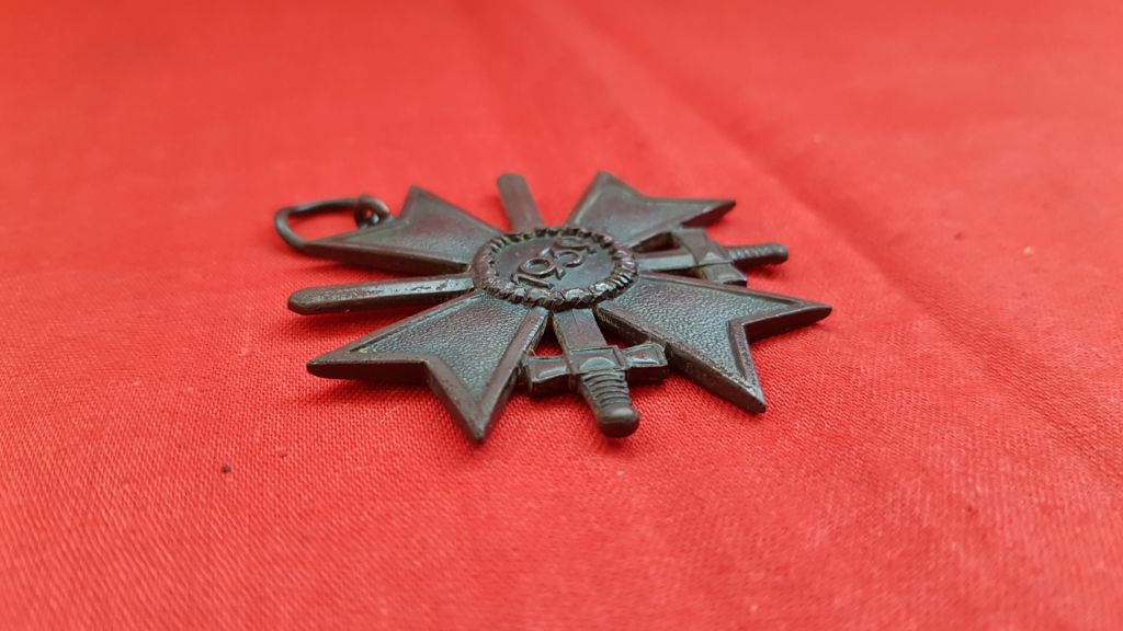 Kriegsverdienstkreuz mit Schwertern, 2. Klasse, KVK - фото фото фото 6