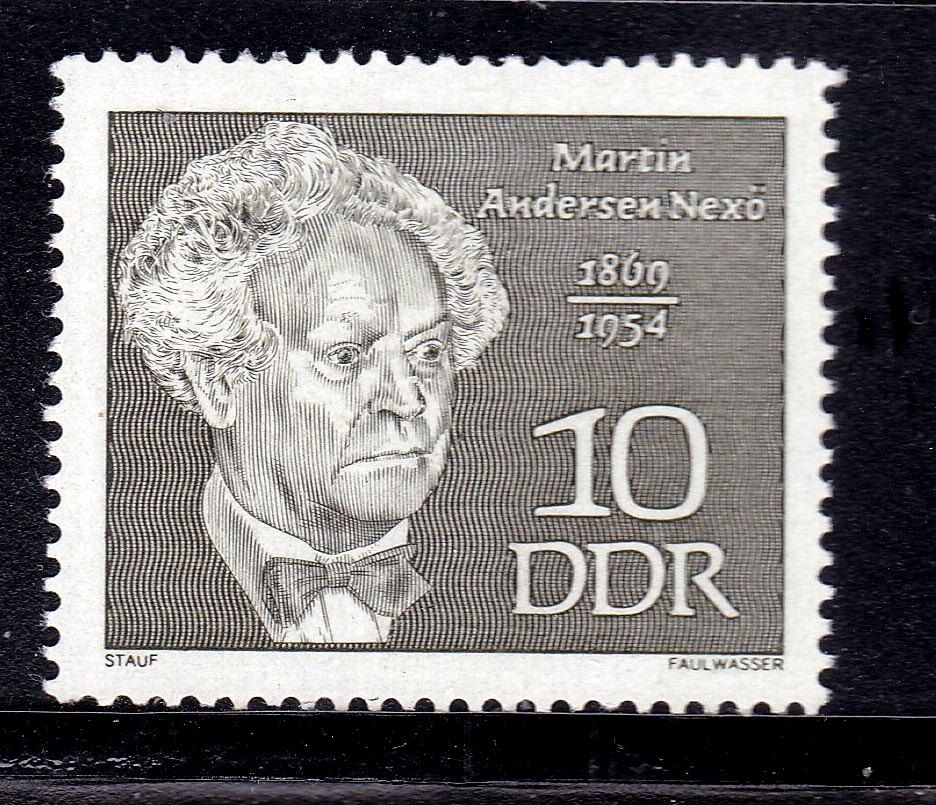 Германия  ГДР / DDR 1969 г MNH -  личности -   писатель Мартин Андерсен-Нексё - фото фото фото 0