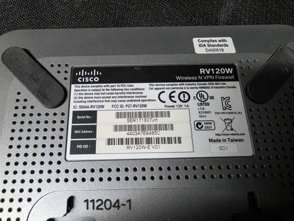 RV120W Cisco Wireless-N VPN Firewall роутер  (11204-1) - фото фото фото 3