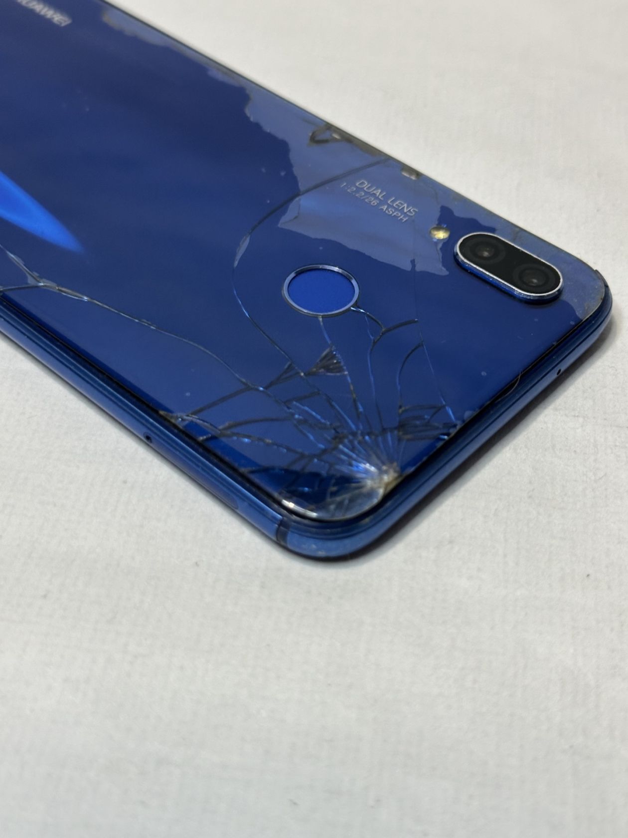 Huawei P20 lite Blue   (ANE-LX1) Оригинал! 4/64gb - фото фото фото 3