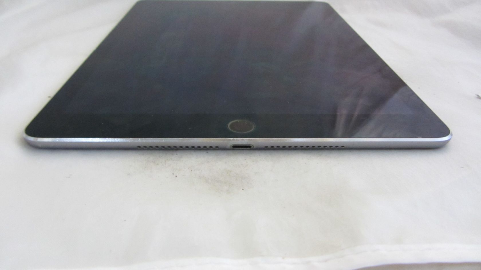 Apple iPad Air 2 Black - фото фото фото 1
