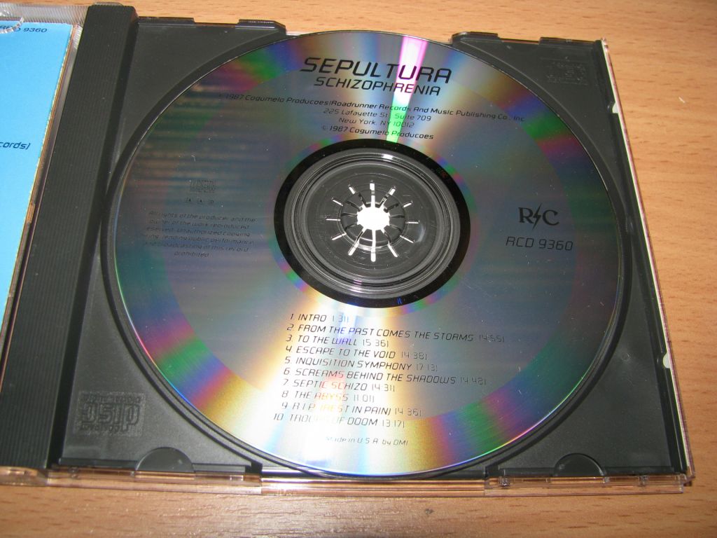 SEPULTURA - Schizophrenia    (1987 Roadrunner USA) - фото фото фото 2