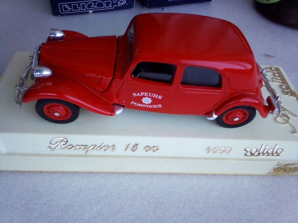 CITROEN TRACTION 15 CV SAPEURS POMPIERS 1939 by Solido 1:43 - фото фото фото 1