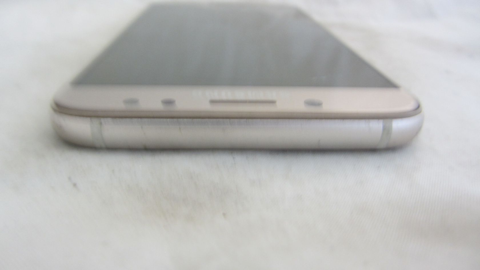 Samsung Galaxy J7   (2017)   (SM-J730F/DS) Gold - фото фото фото 2