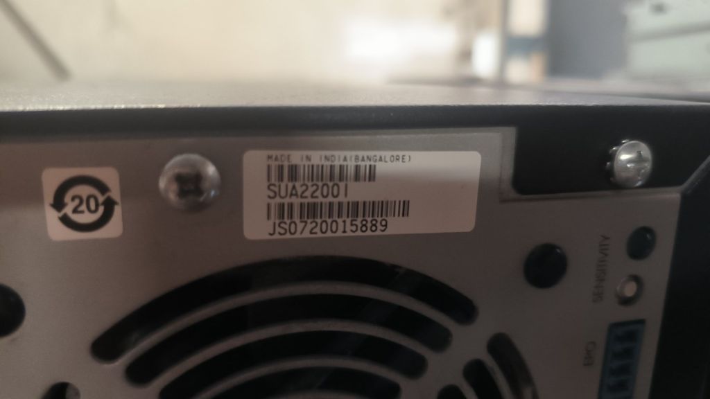 Бесперебійник ДБЖ APC Smart-UPS 2200 SUA2200I - фото фото фото 6