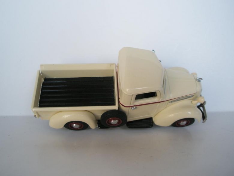 REO Speedwagon Pickup 1939. Matchbox Mattel YTC04.   -1345- - фото фото фото 4