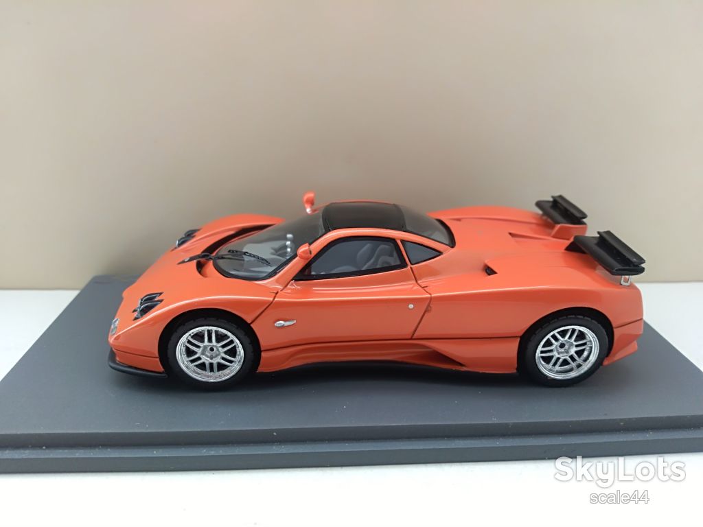 Pagani Zonda.Spark.1/43 - фото фото фото 1