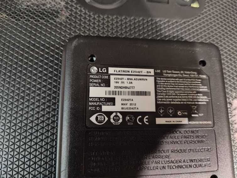 Широкоформатный LED монитор с DVI 23 дюйма LG Flatron E2342T-BN № 25060306 - фото фото фото 4