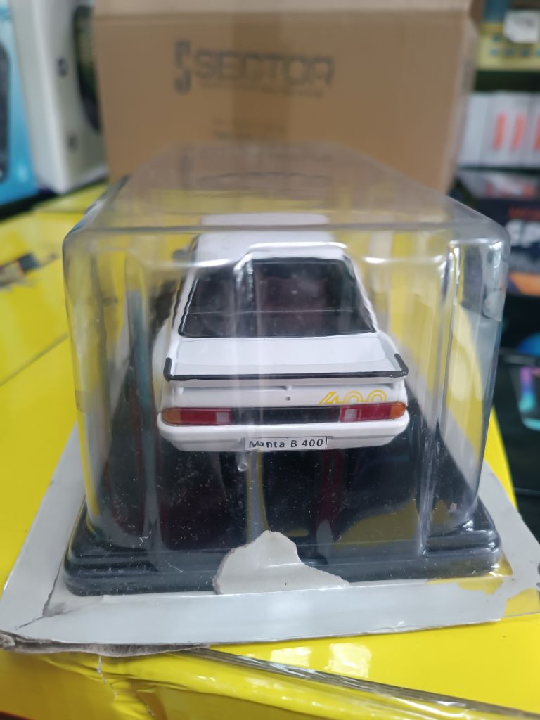 Opel manta 1:24 - фото фото фото 3