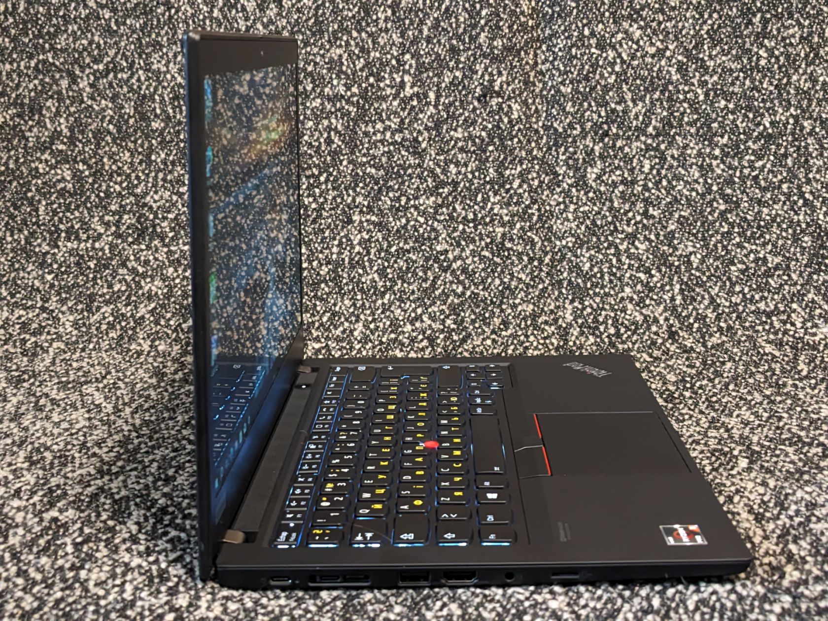 Lenovo ThinkPad T14 Gen2 • AMD Ryzen 5 PRO 5650U/16/256/FHD ips - фото фото фото 5