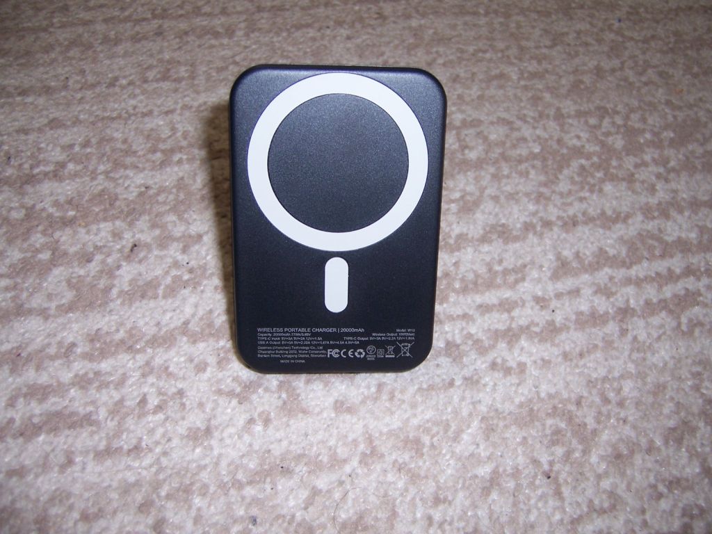 Повербанк Wireless Portable charger W13 20000mAh - фото фото фото 2