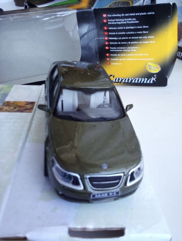 Saab 9-5 sedan by Cararama 1/43 - фото фото фото 6