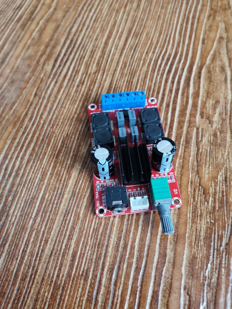 Усилитель звука SKU 7944 - фото фото фото 3