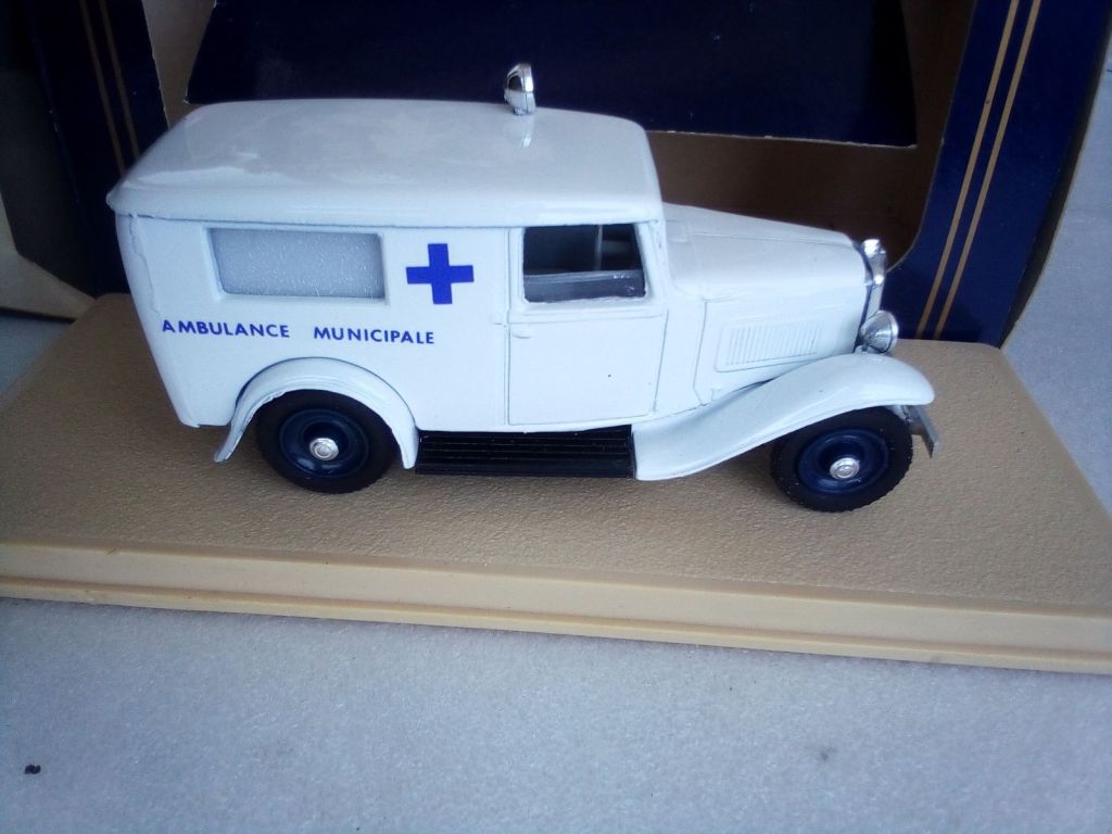 Citroen 1934 Ambulance by ELIGOR 1:43 - фото фото фото 4