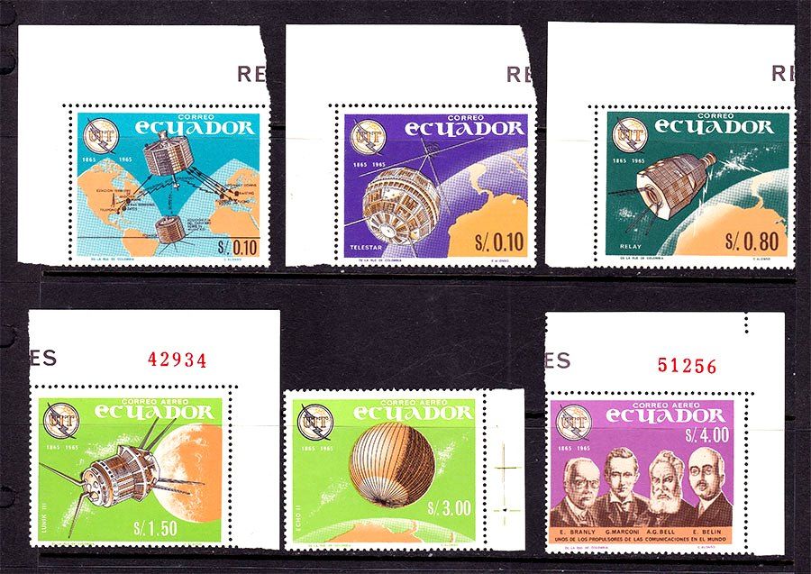 Космос . Эквадор  1966 г  MNH - - фото фото фото 0