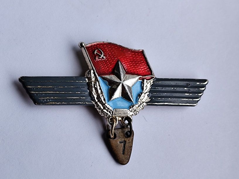 Квалификационный знак сверхсрочнослужащего СА СССР - фото фото фото 0