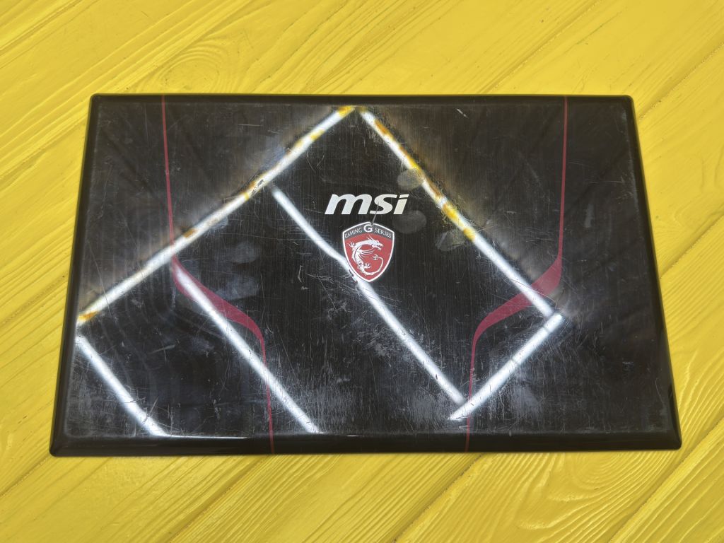 Кришка матриці Msi Apache GE60  (1401) - фото фото фото 0