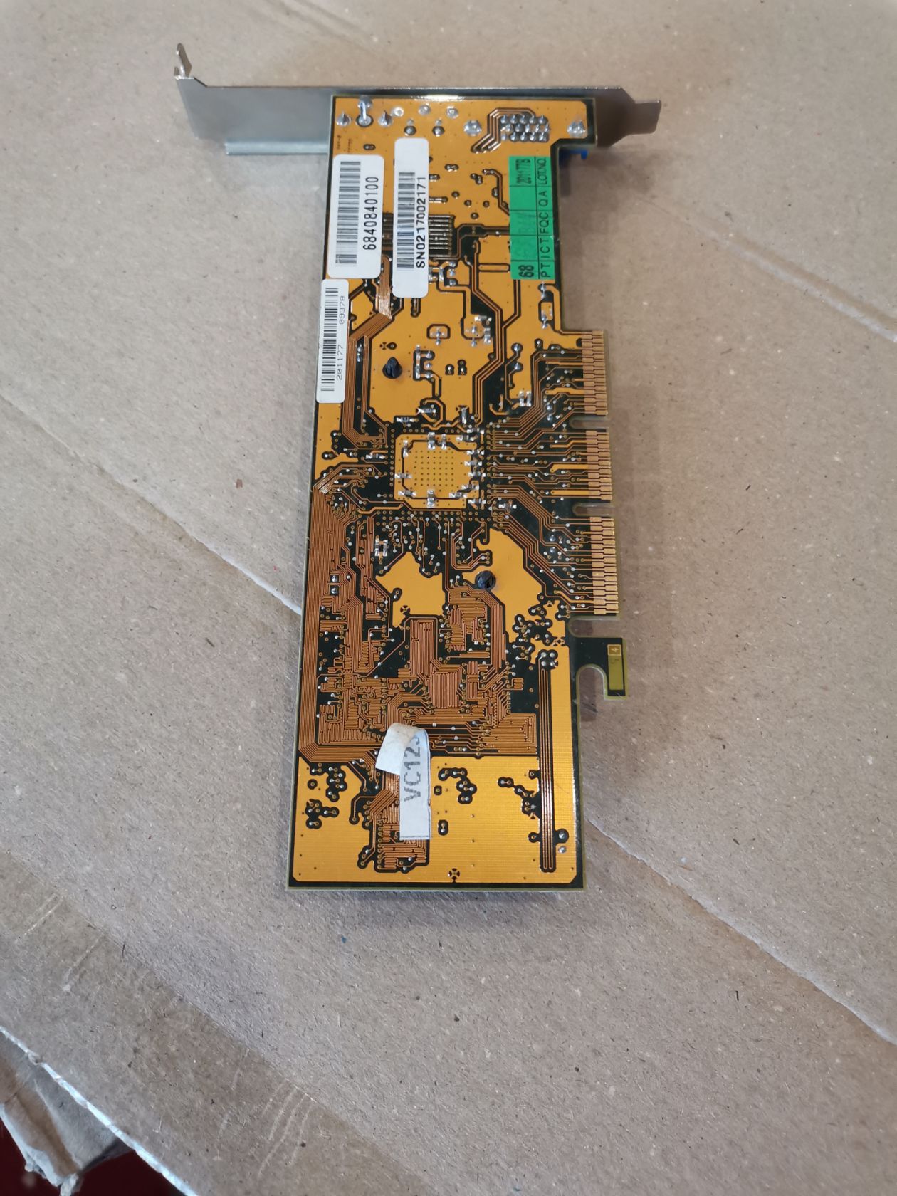 Видеокарта Gigabyte AV32S GV-AG32S SDRAM 32mb AGP - фото фото фото 4
