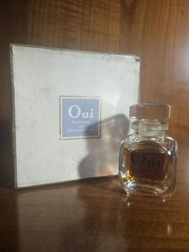 Oui Gertrud Horn 14ml Parfum - фото фото фото 0