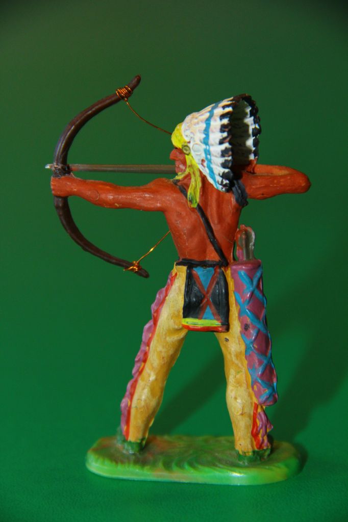 ІНДІАНЕЦЬ ВОЖДЬ ЛУЧНИК № 6829 индеец  ELASTOLIN 70мм ФРГ уцінка - фото фото фото 1