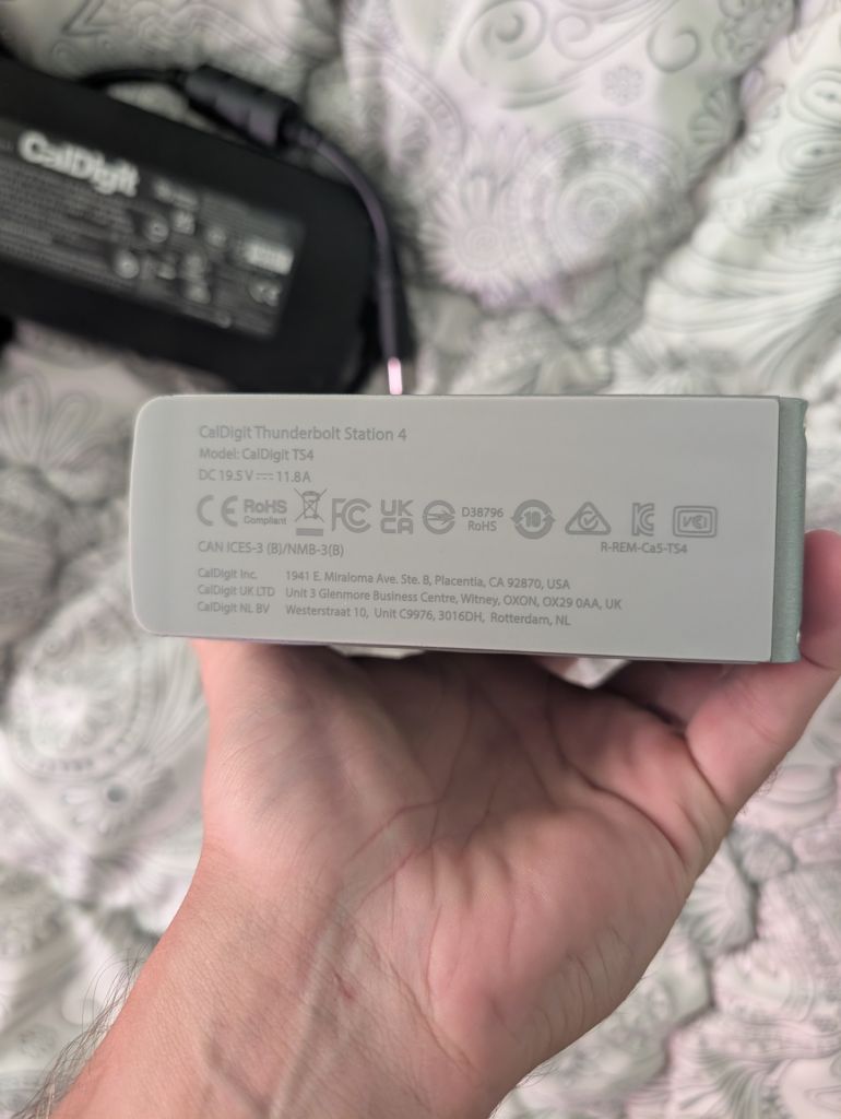 Док-станція CalDigit TS4 Thunderbolt 4 - фото фото фото 2