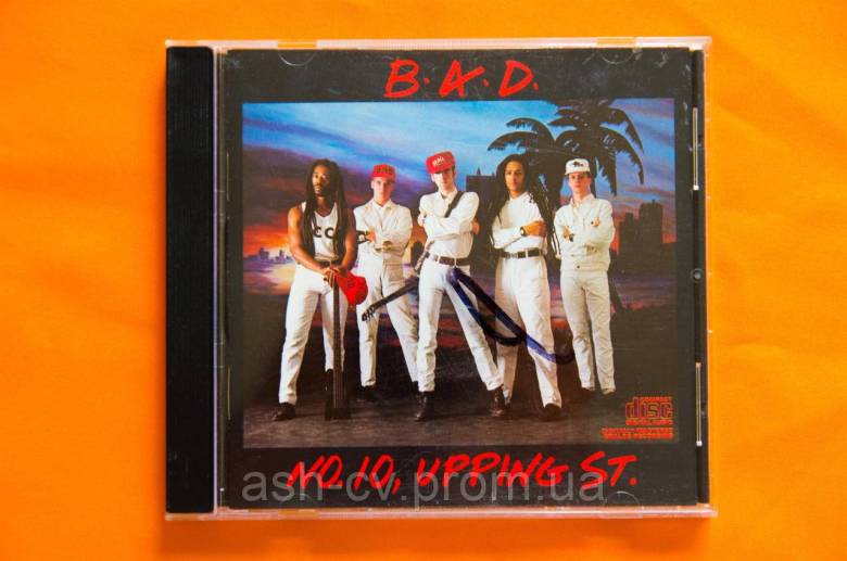 Музичний диск CD. BIG AUDIO DYNAMITE 1986 - фото фото фото 0