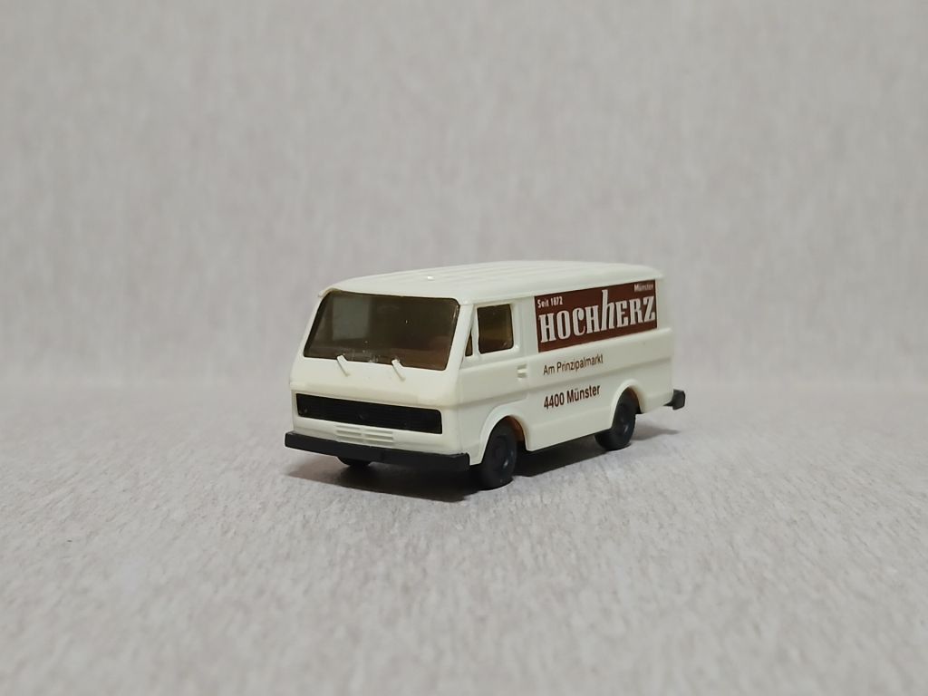 Автомобиль VW LT-28. HERPA 1:87 H0  (41718/3) . - фото фото фото 0