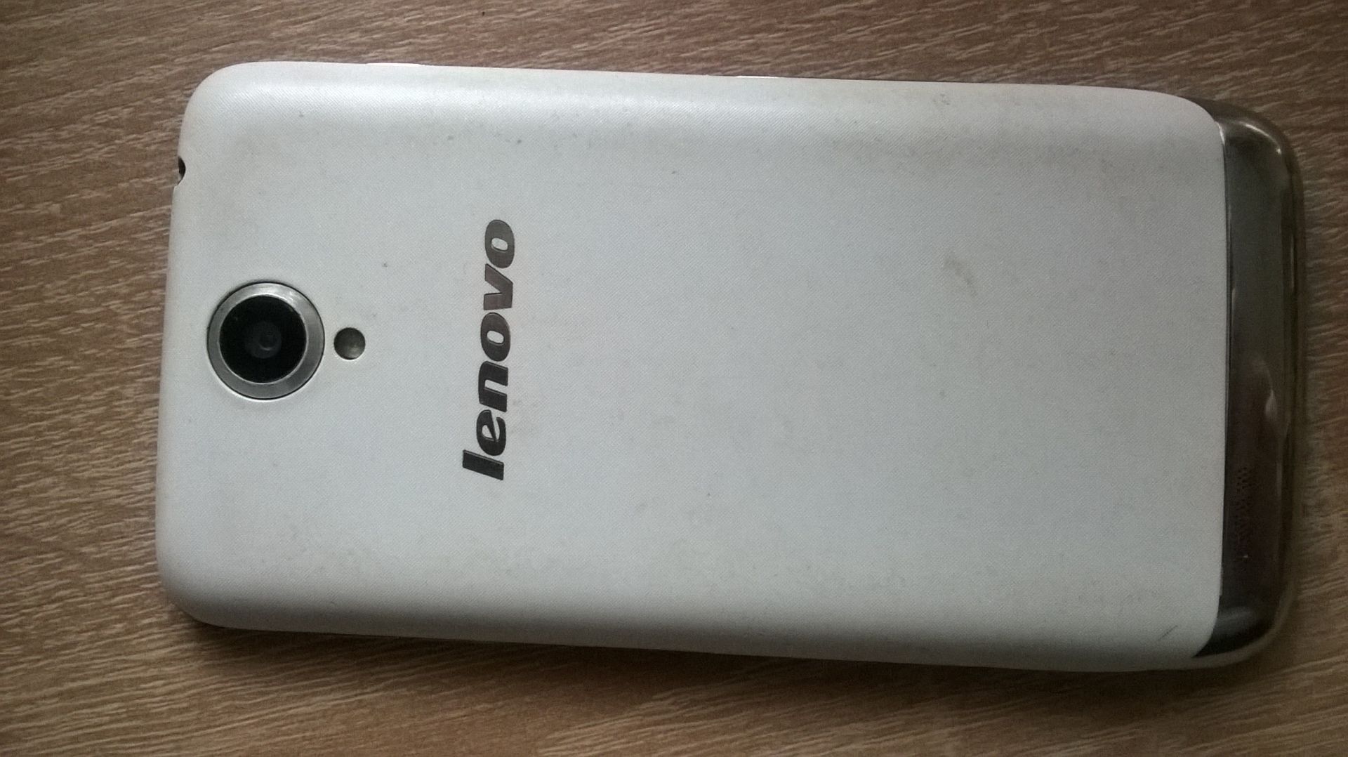 Мобильный телефон Lenovo S650 +АКБ - фото фото фото 1