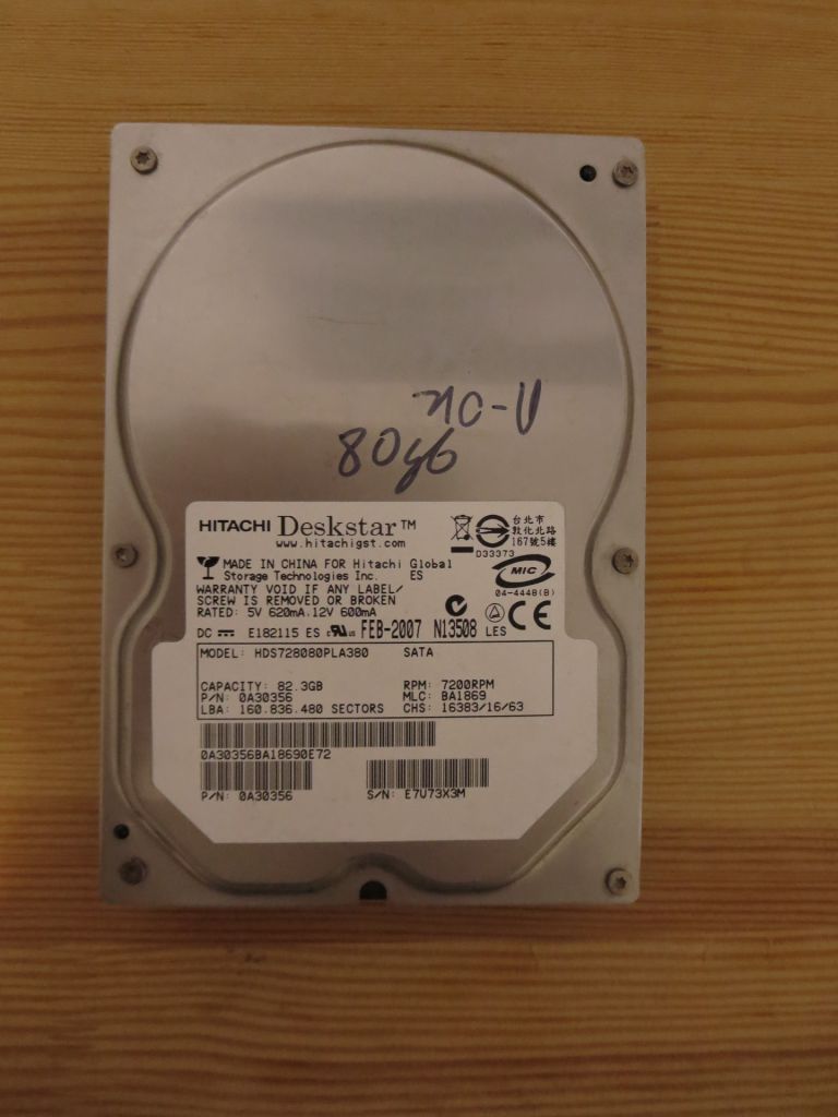 Жесткий диск HDD Hitachi 80Gb 3.5 SATA - фото фото фото 0