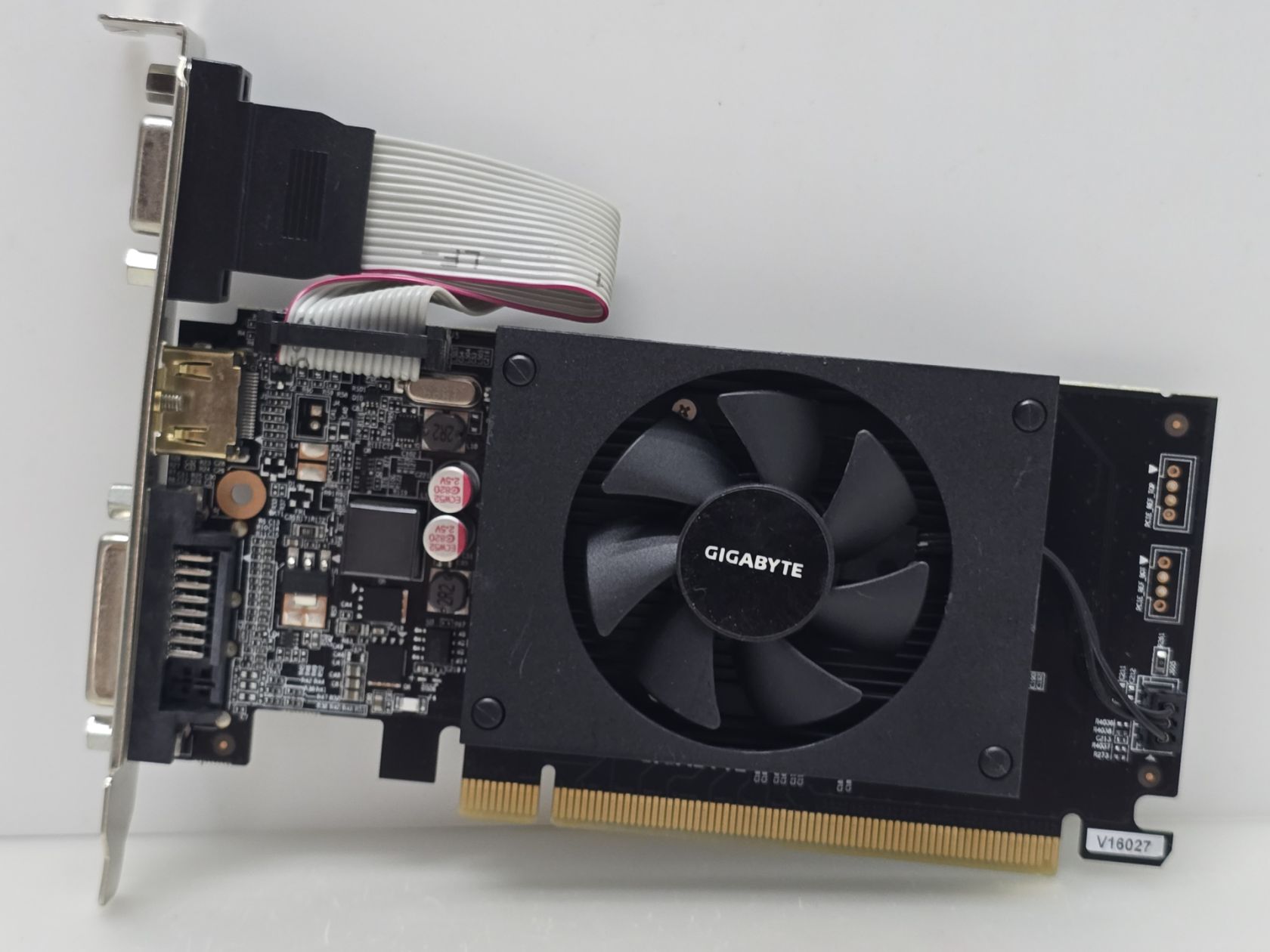 Відеокарта GIGABYTE GeForce GT 710 2GB  (GDDR3,64 Bit,HDMI,PCI-Ex,Б/у) - фото фото фото 0