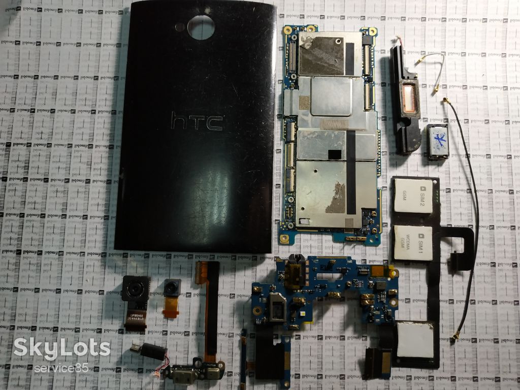 HTC ONE M7 НА ЗАПЧАСТИНИ - фото фото фото 0