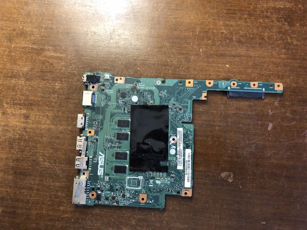 ноутбук Asus R517S E502  на частини - фото фото фото 4