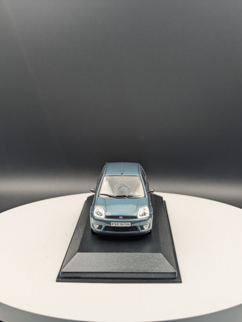Ford Fiesta 1:43 Minichamps - фото фото фото 2