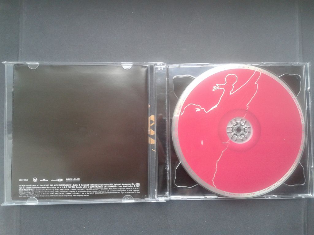 Velvet Revolver - Libertad  (CD+DVD) - фото фото фото 1