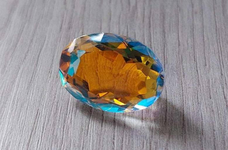 Радужный кварц 26.60 Ct Сертификат - фото фото фото 4