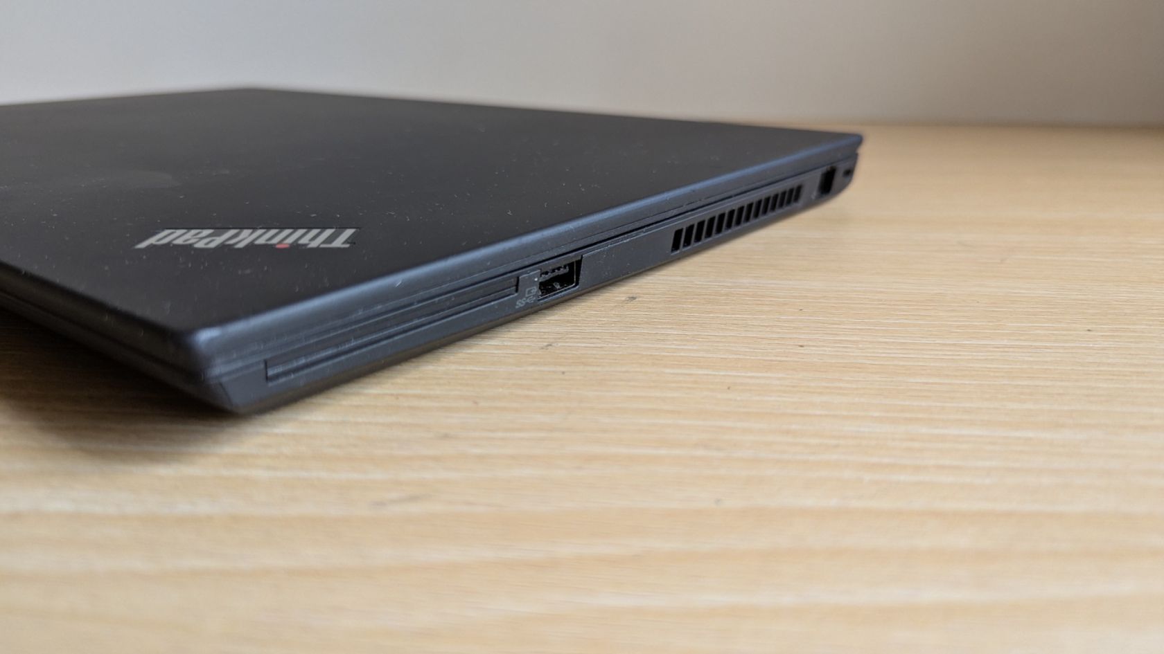Ноутбук Lenovo ThinkPad T15 g1 20S60029US sn: PF3AXASA - фото фото фото 5