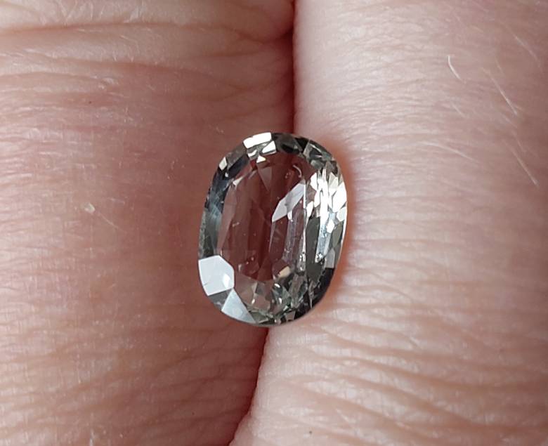 Сапфир 1.96 CT  8,7 х 6,3 х 3,5 мм - фото фото фото 6