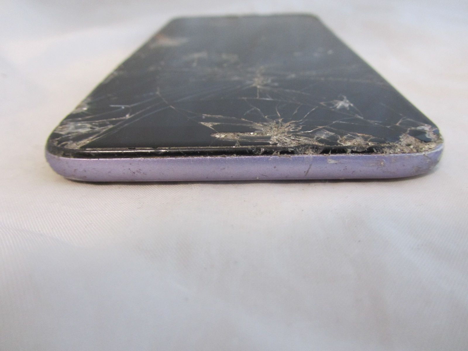 HTC Desire 12 Plus Silver - фото фото фото 2
