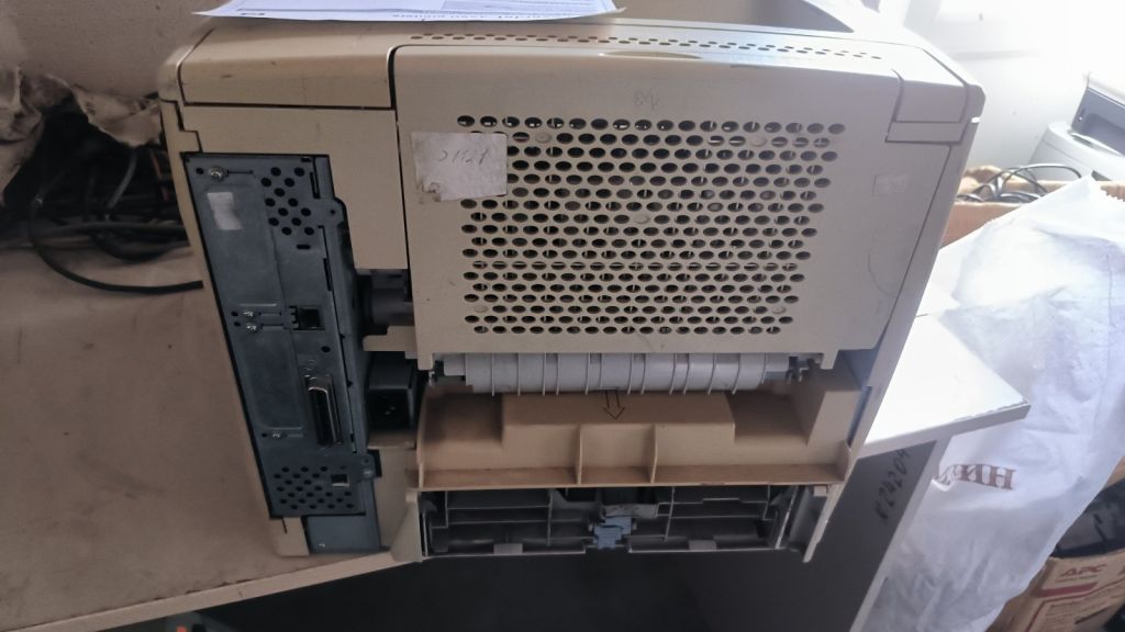 Принтер HP LaserJet 4250tn №254 - фото фото фото 4