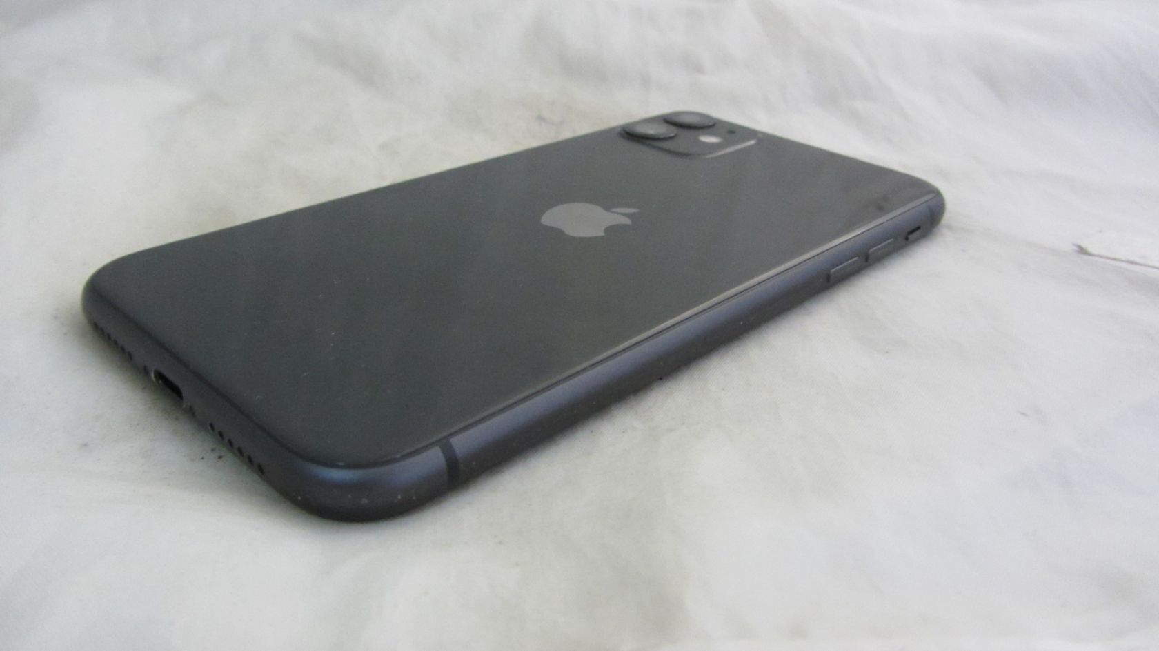 Apple iPhone 11 128Gb Black - фото фото фото 6